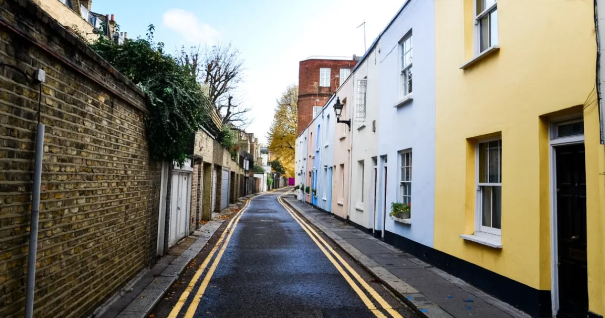 Party Wall Surveyor advising on the Agreed Surveyor route in London